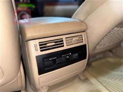 تۆیۆتا لاند کروزەر